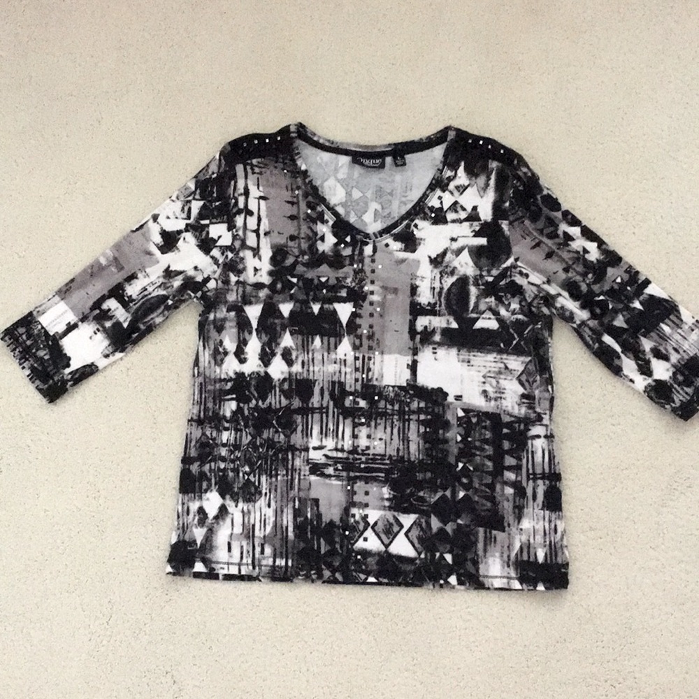 Onque Casual women’s size large blouse